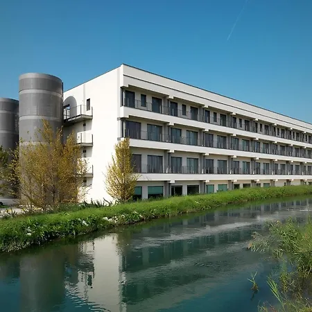 UNAHOTELS Le Terrazze Treviso Hotel&Residence-3